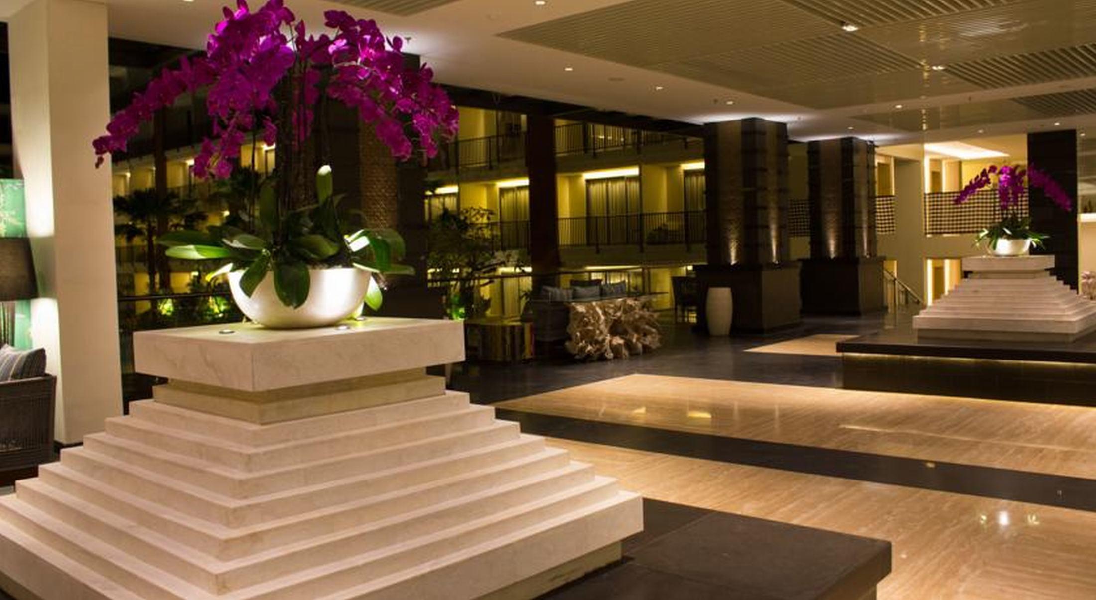 Swiss-Belhotel Tuban Kuta Lombok Exterior foto