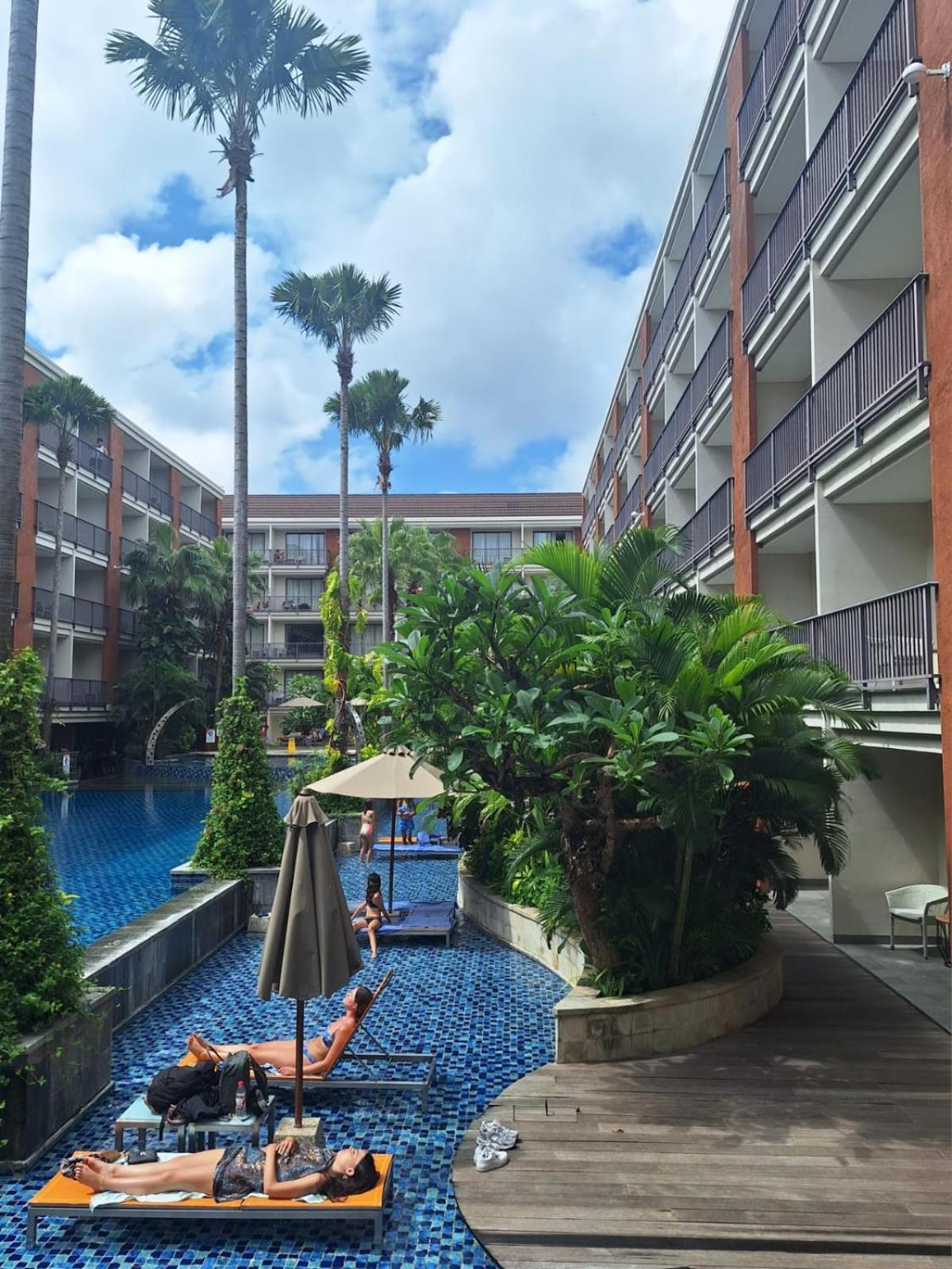 Swiss-Belhotel Tuban Kuta Lombok Exterior foto